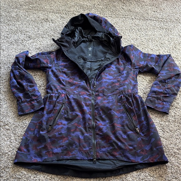 Lululemon Rain For Daze Jacket II size 4 - Picture 1 of 5